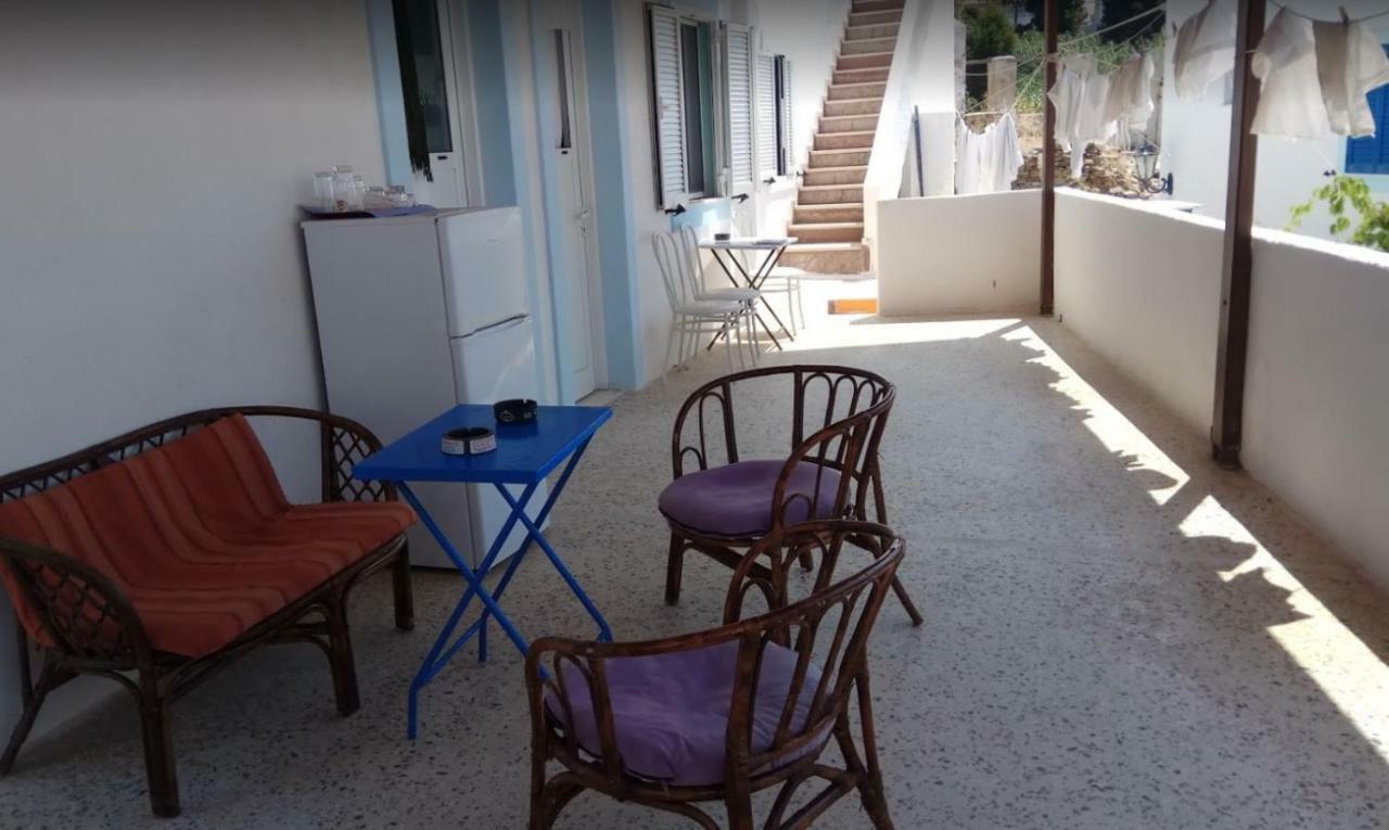 Grandma Vasiliki Rooms To Let Chora  Exterior photo